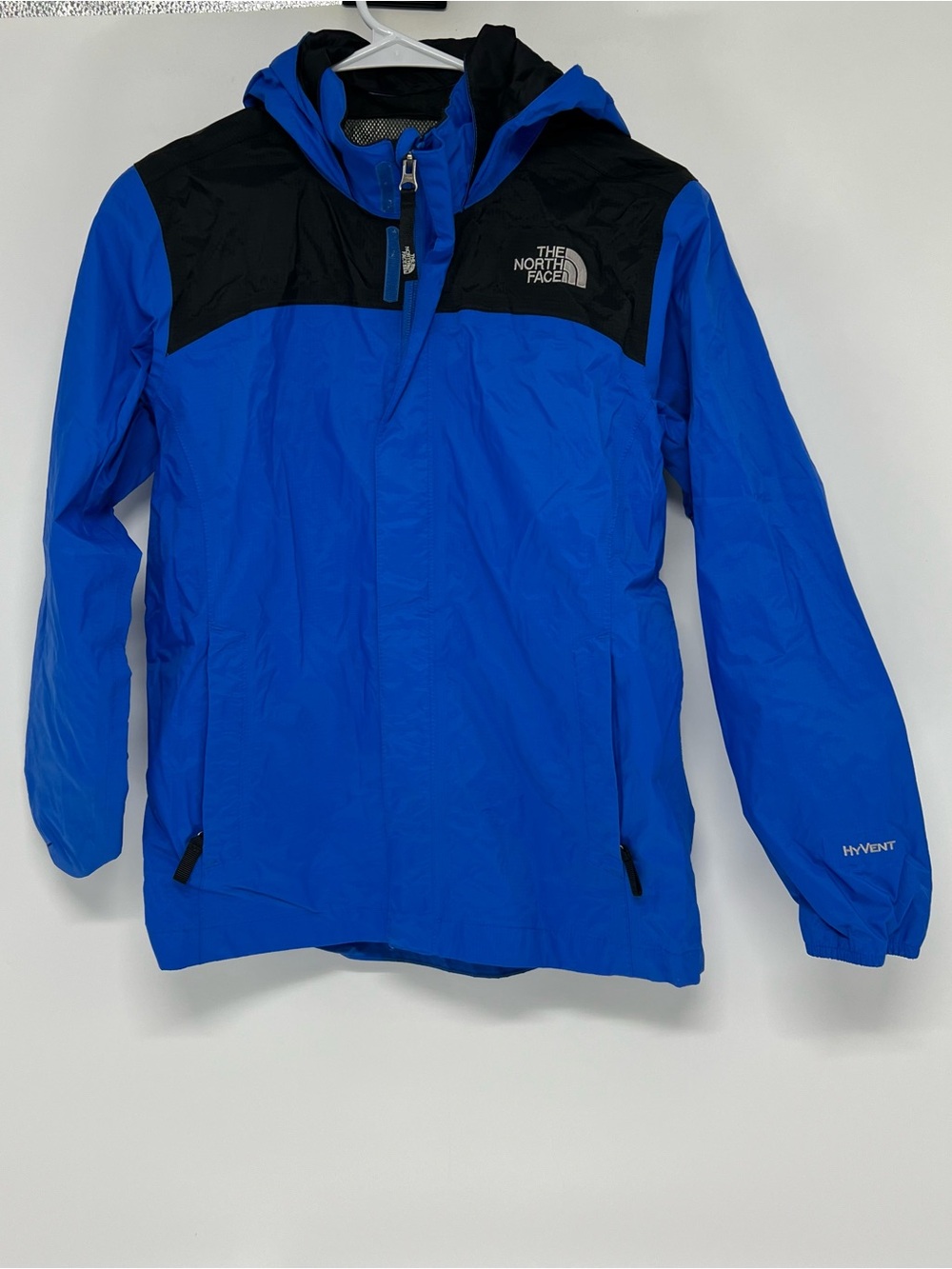 The north face boys hyvent jacket size large